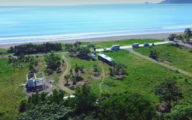 The Waves at Socorro Baler- Hotel A