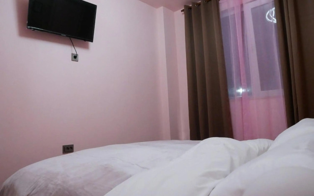 Altavista mountain apartment