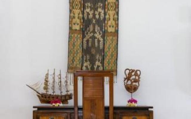 Villa Segara Indah and Tri Murti