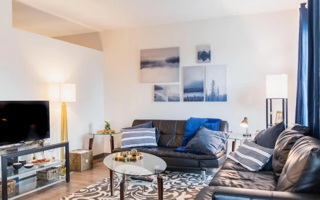 Pelicanstay in Pioneer Square