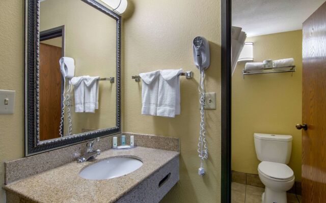 Quality Inn Kearney - Liberty