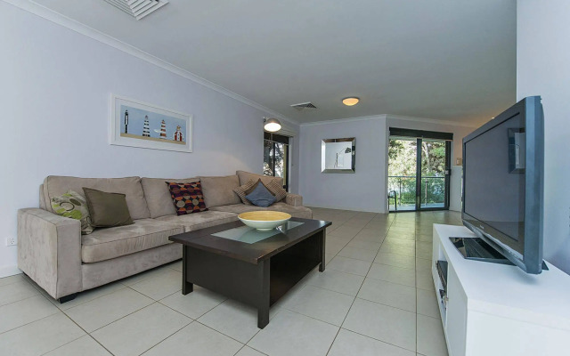 Yallingup Beach Resort