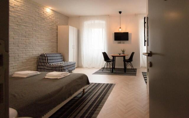 Old Town Pula Studio Apartments