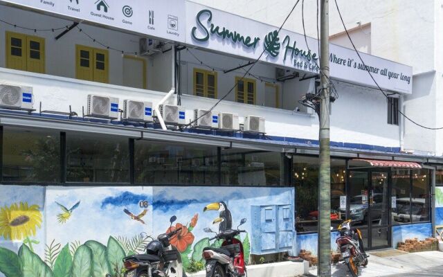 OYO 90121 Summer House Bed & Cafe