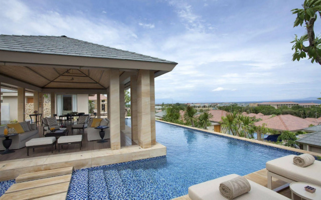 Mulia Villas