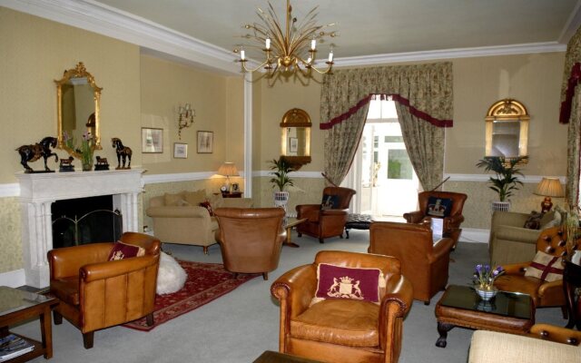 Plas Maenan Country House