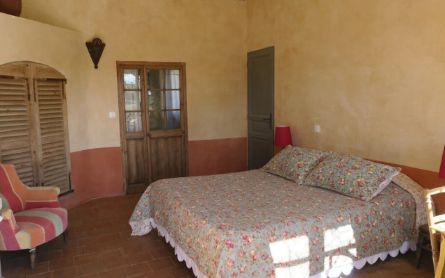 Le Clos D'Estellan - Gites & Suites