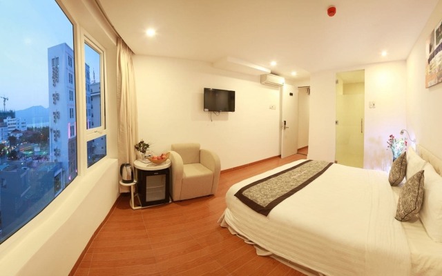 Haya Beach Hotel