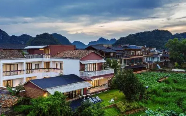 Puzhehei Liqiao Lake View Luxury Homestay