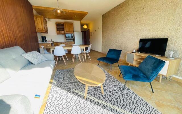 Appartement rénové à 200m de la plage + garage