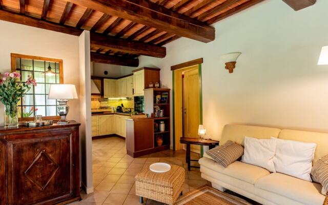 Cottage in Tuscany With Private Pool
