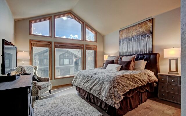One Breckenridge Place Townhomes by Great Western Lodging