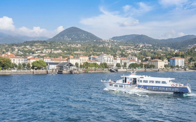 Lago Azzurro Infinity View