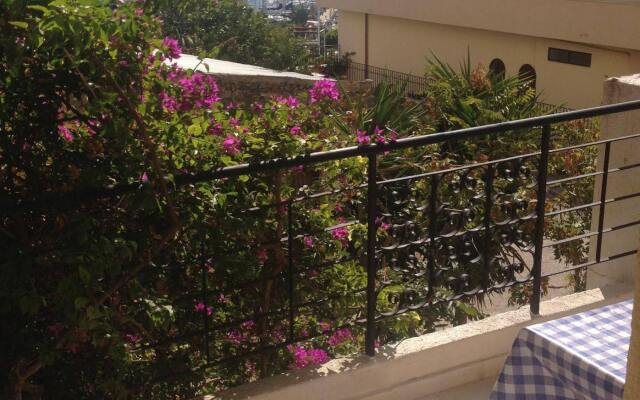 Mantraki Hotel Apartments