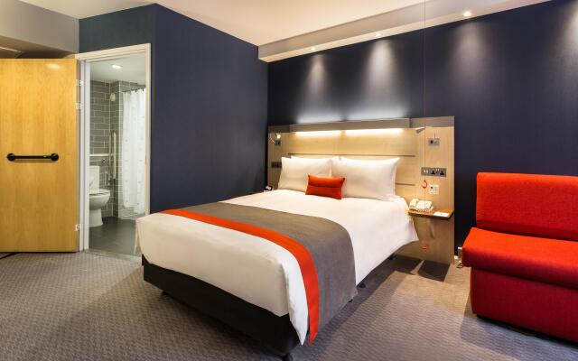 Holiday Inn Express London-Watford Junction, an IHG Hotel