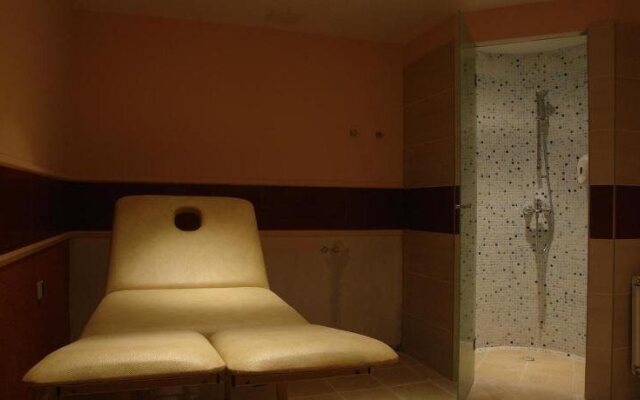 Mountain Residence Infinity and SPA Apartments