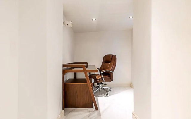 Elegant West London Flat Near Top Attractions