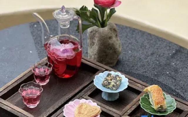 Ye Xu Hotel (Kuanzhai alley Southwest Jiaotong University)
