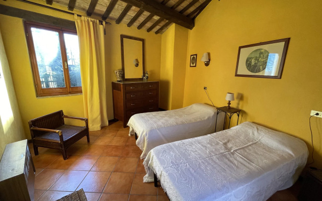 A holiday home with swimming pool in a national park