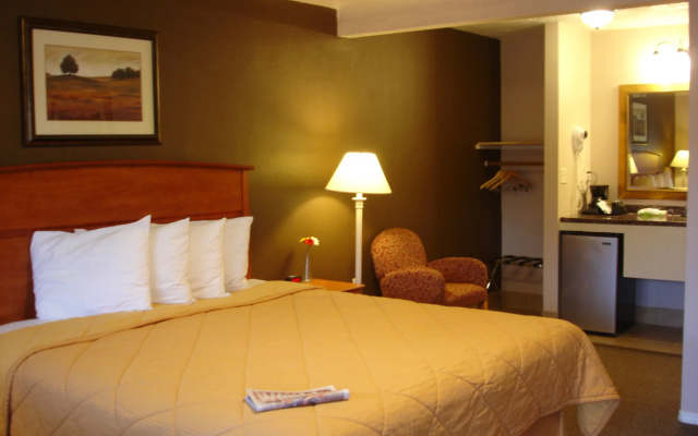Valueinn Eugene - Airport