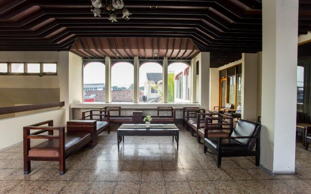 OYO 1238 Hotel Perdana