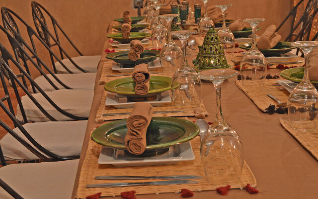 Hotel kasbah sahara services