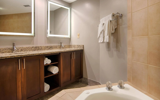 Best Western Ocean Reef Suites