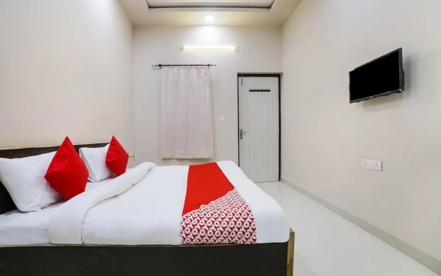 Oyo 37963 K R Guest House