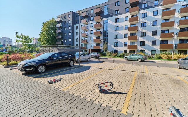 Nowa Teczowa Apartments by Renters