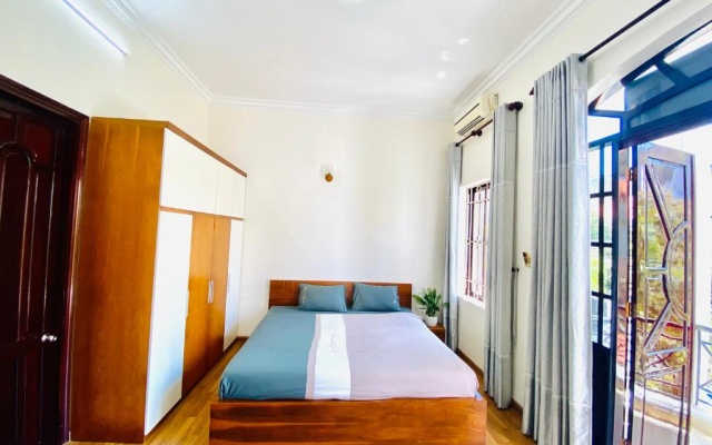 Châu Homestay - Vũng Tàu Biệt Thự 12D Lạc Long Quân – Guest Rooms – Vung Tau