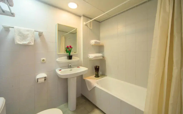 YourHouse Mar Brava Apartments