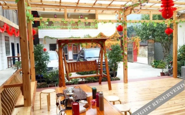 Tulou Yunshuiyao Jianjia Inn