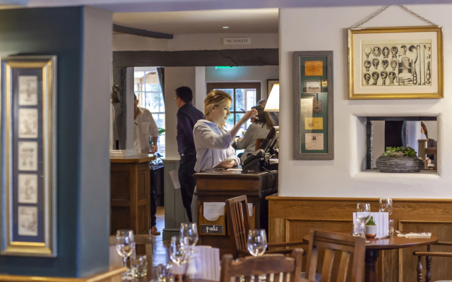 The Bell Alderminster