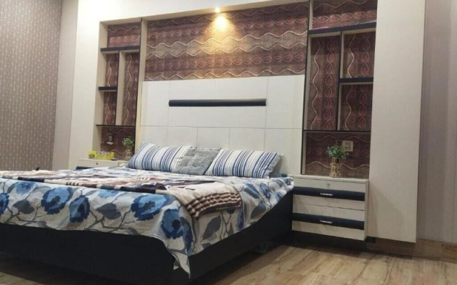 Hotel Gulistan Inn