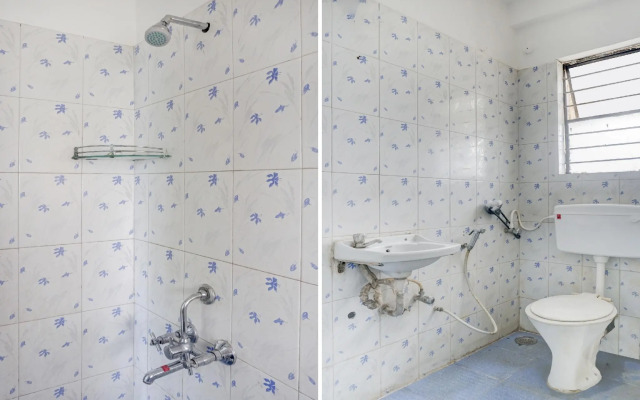 SPOT ON 74899 Vishwakarma Nivas