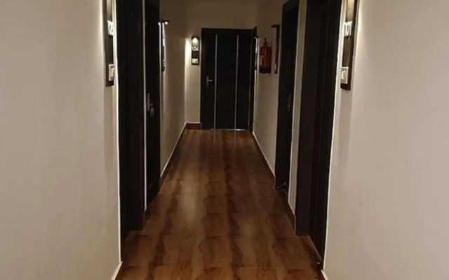 FabHotel Prime Royal Inn