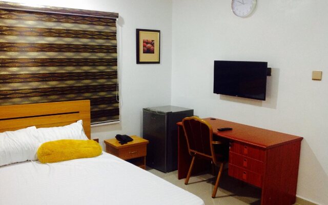 K-Yellow Hotel & Resort