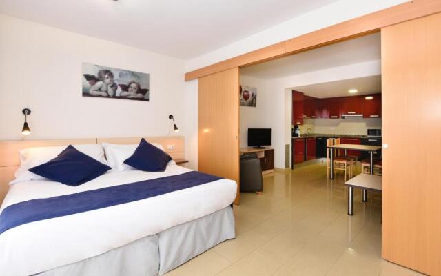 Neptuno Apartments