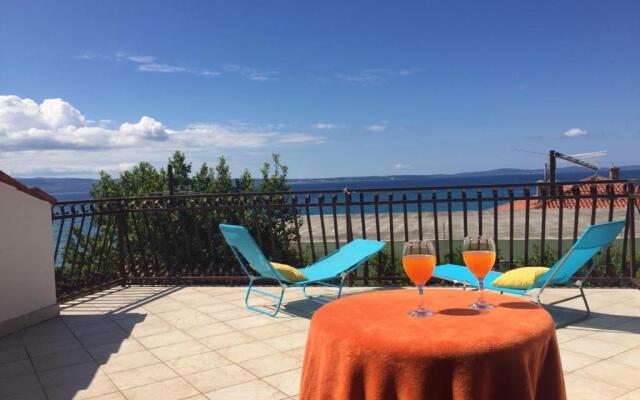 Big 4-bedroom apartment Perica, Podstrana