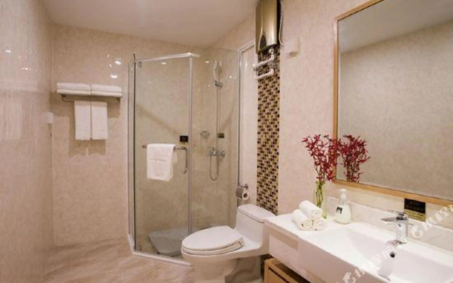 Kombo hotel apartment