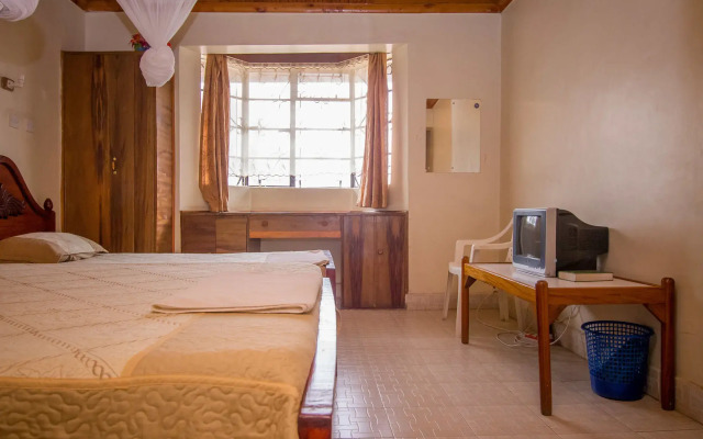 Hotel Genevieve