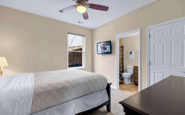 Trails End Hideaway Waterfront