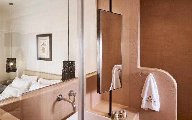 Vencia Boutique Hotel