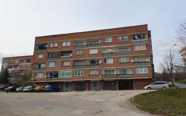 Tryavna Apartment