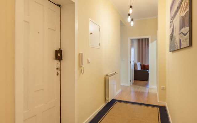 Feel at Home - Private Parking
