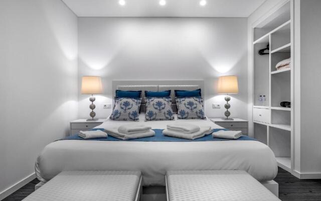 Ilheu 25 Peniche House