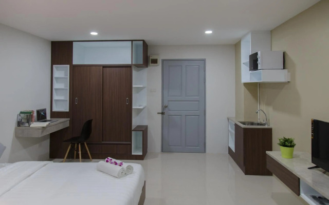 Q Space Residence