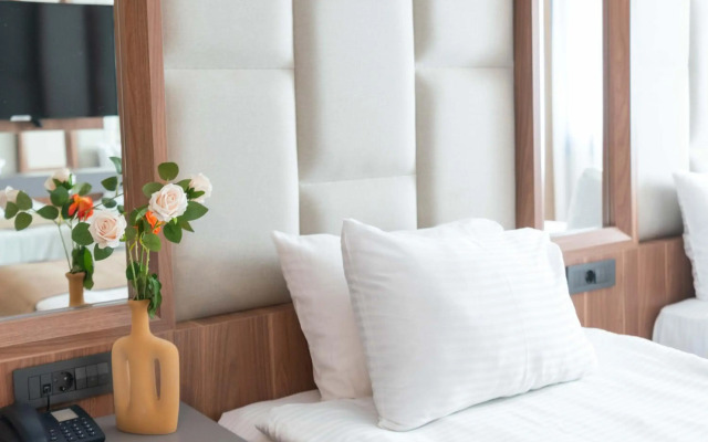 Lion Hotel