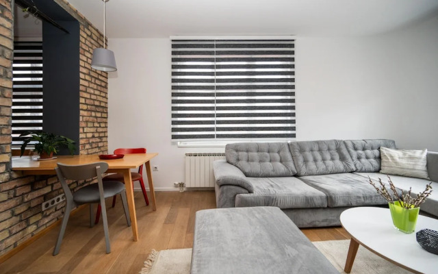 Design 1bdr Apartment With City View