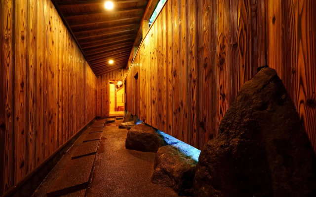 Beppu Onsen Beppu Showaen